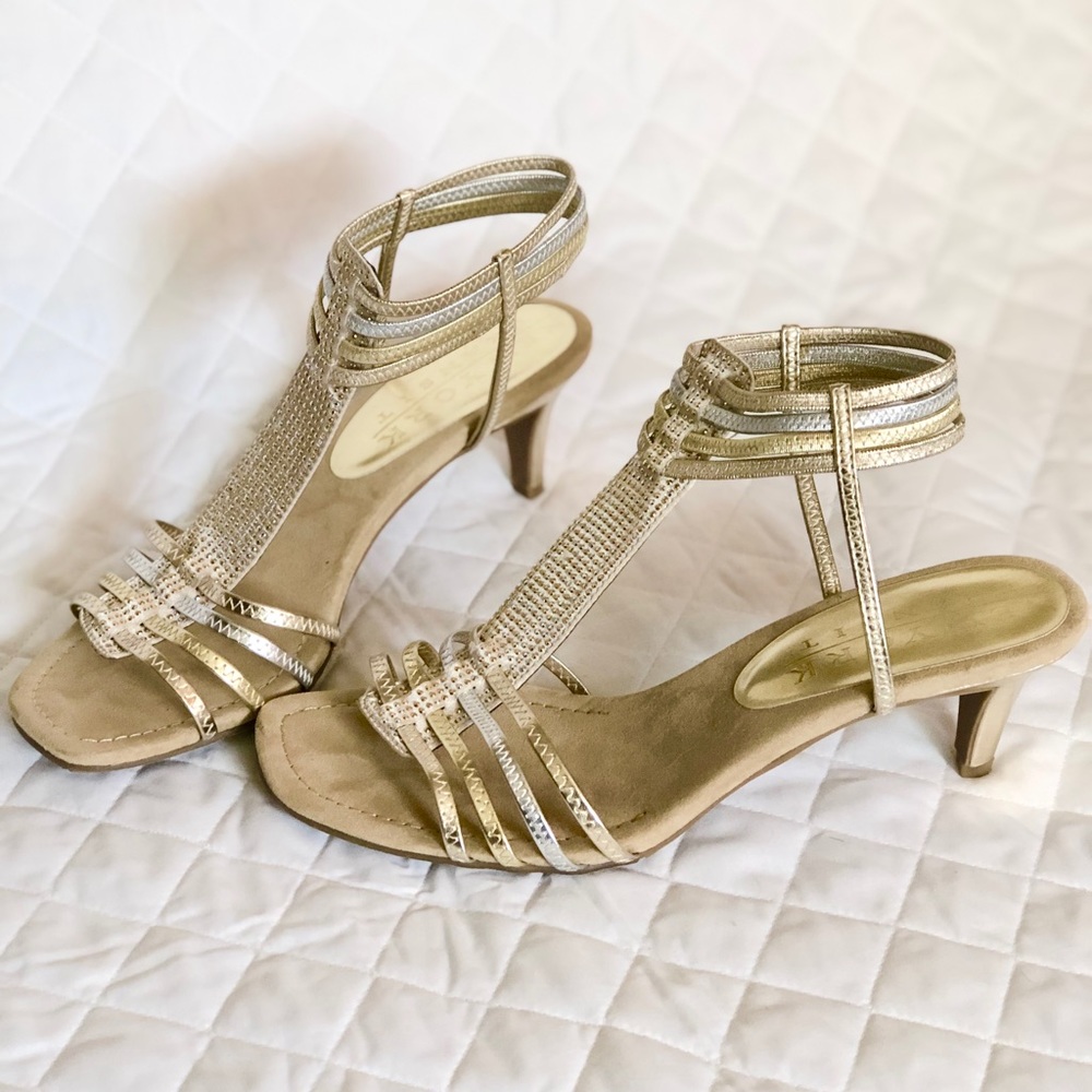 NY Transit gold dress sandals size 10